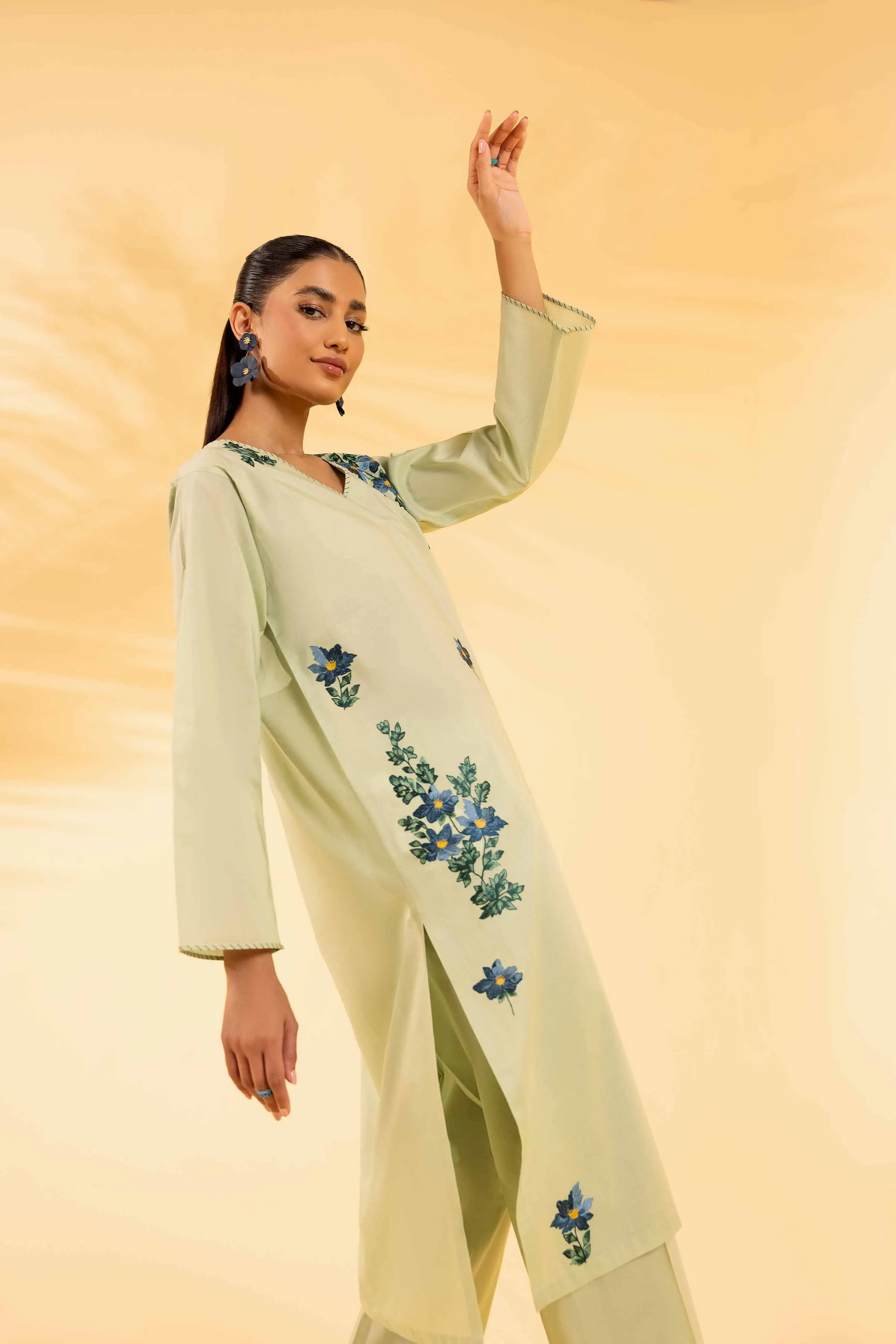 2 Piece - Dyed Embroidered Suit - 42401062