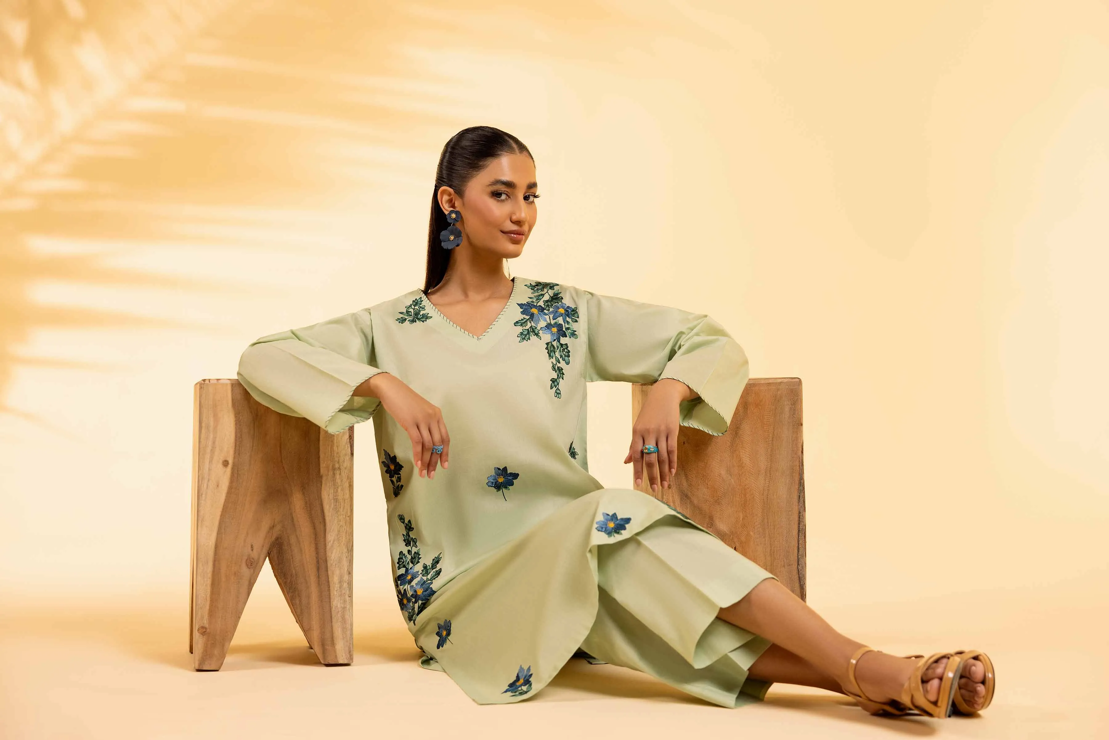 2 Piece - Dyed Embroidered Suit - 42401062