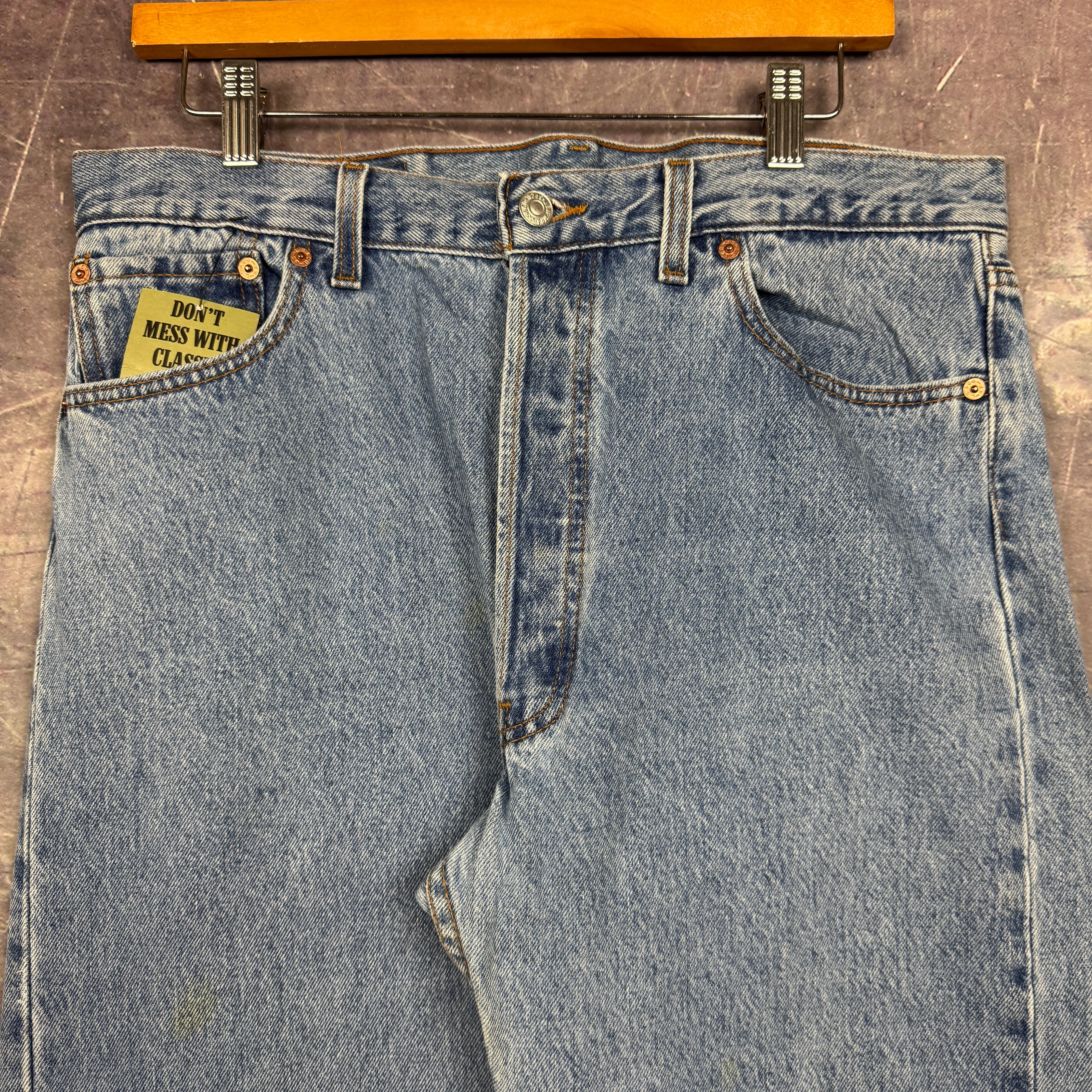 90s Light Wash Levi's 501 Denim Jeans 32x32.5 0656