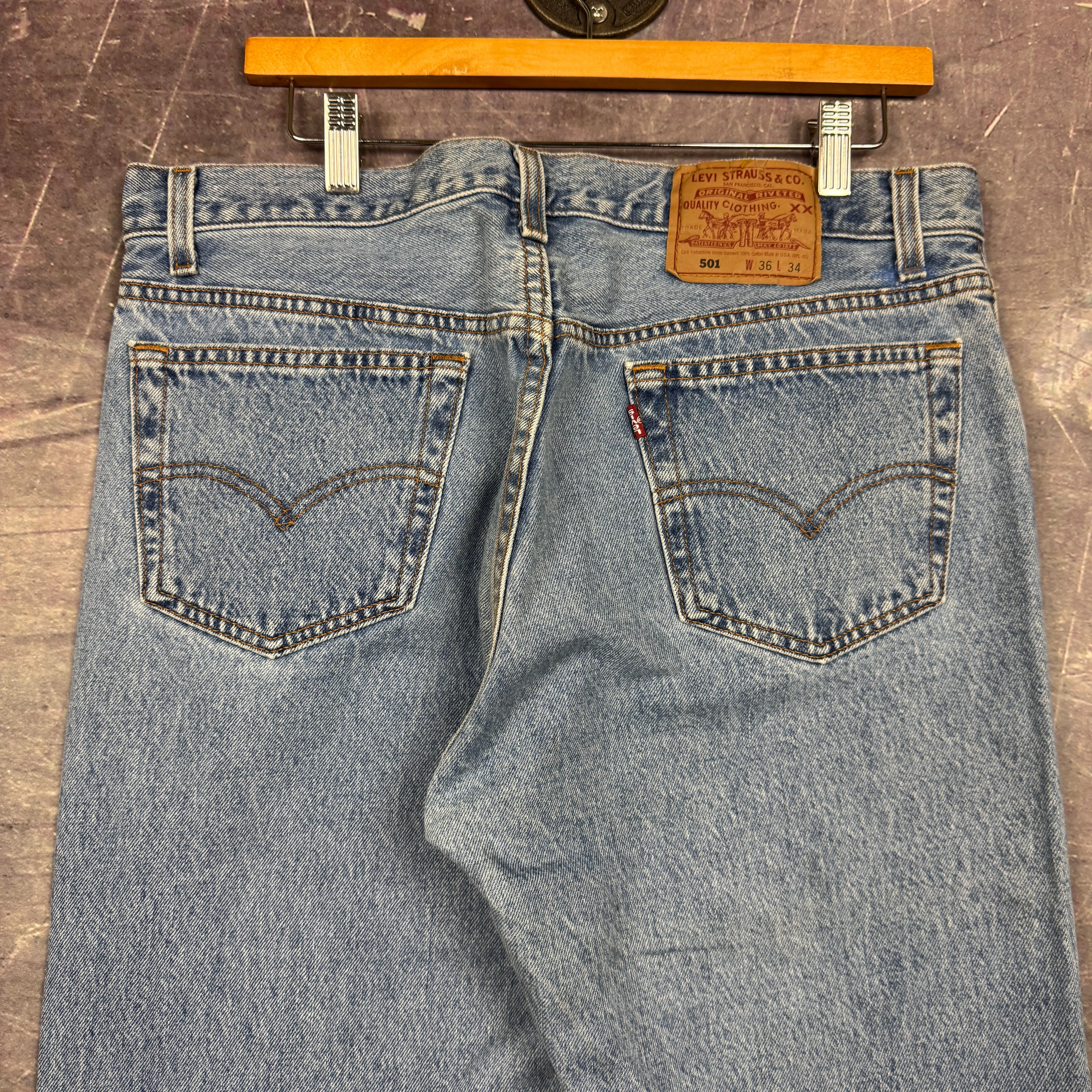 90s Light Wash Levi's 501 Denim Jeans 32x32.5 0656