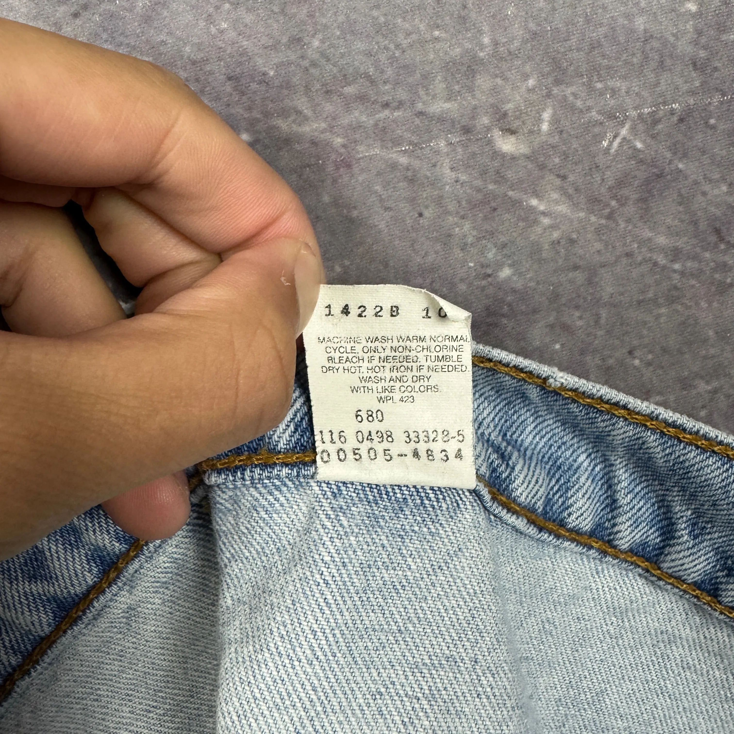 90s Light Wash Levi's 505 Denim Jeans 38x29 2214