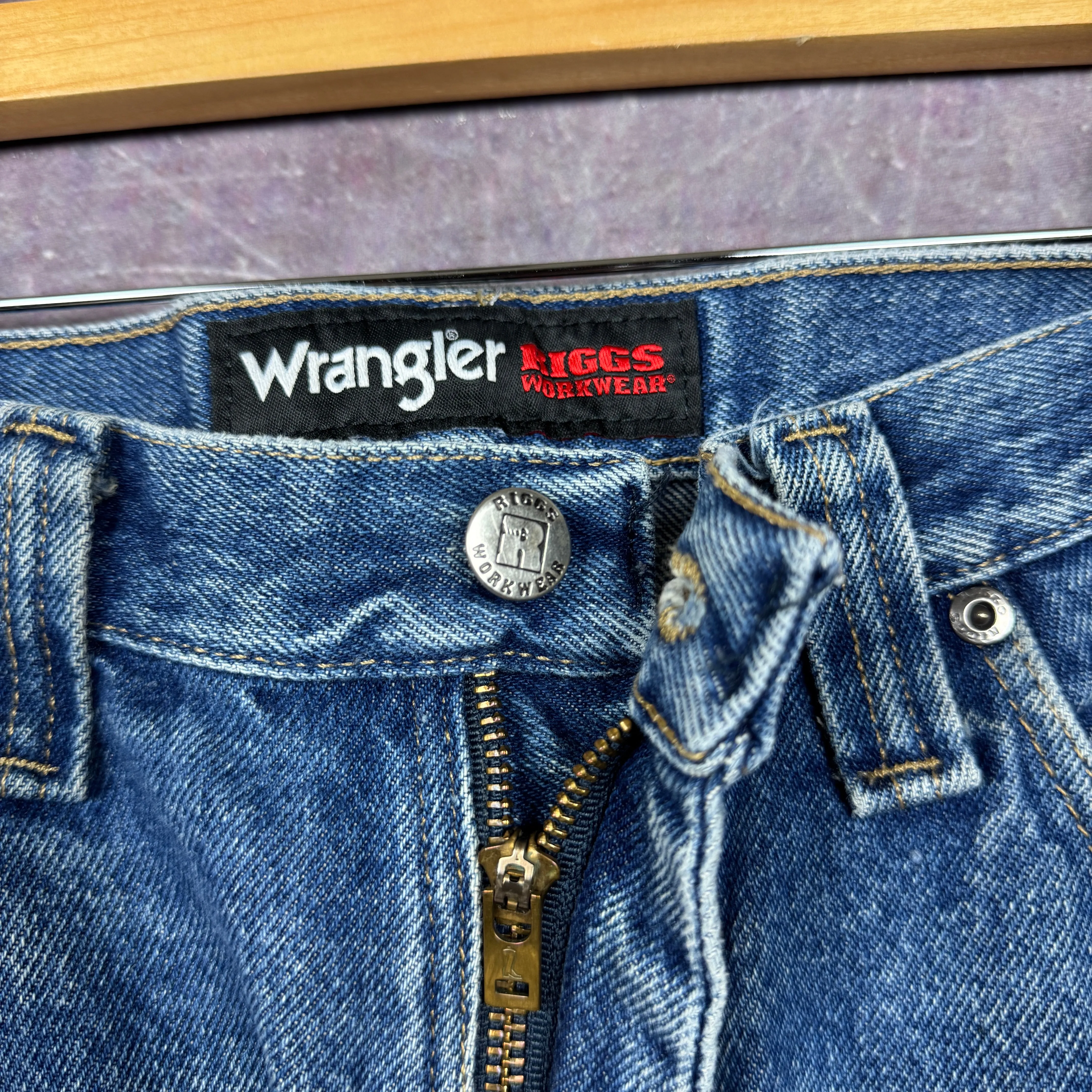 90s Light Wash Wrangler Riggs Denim Carpenter Work Jeans 32x29 2180