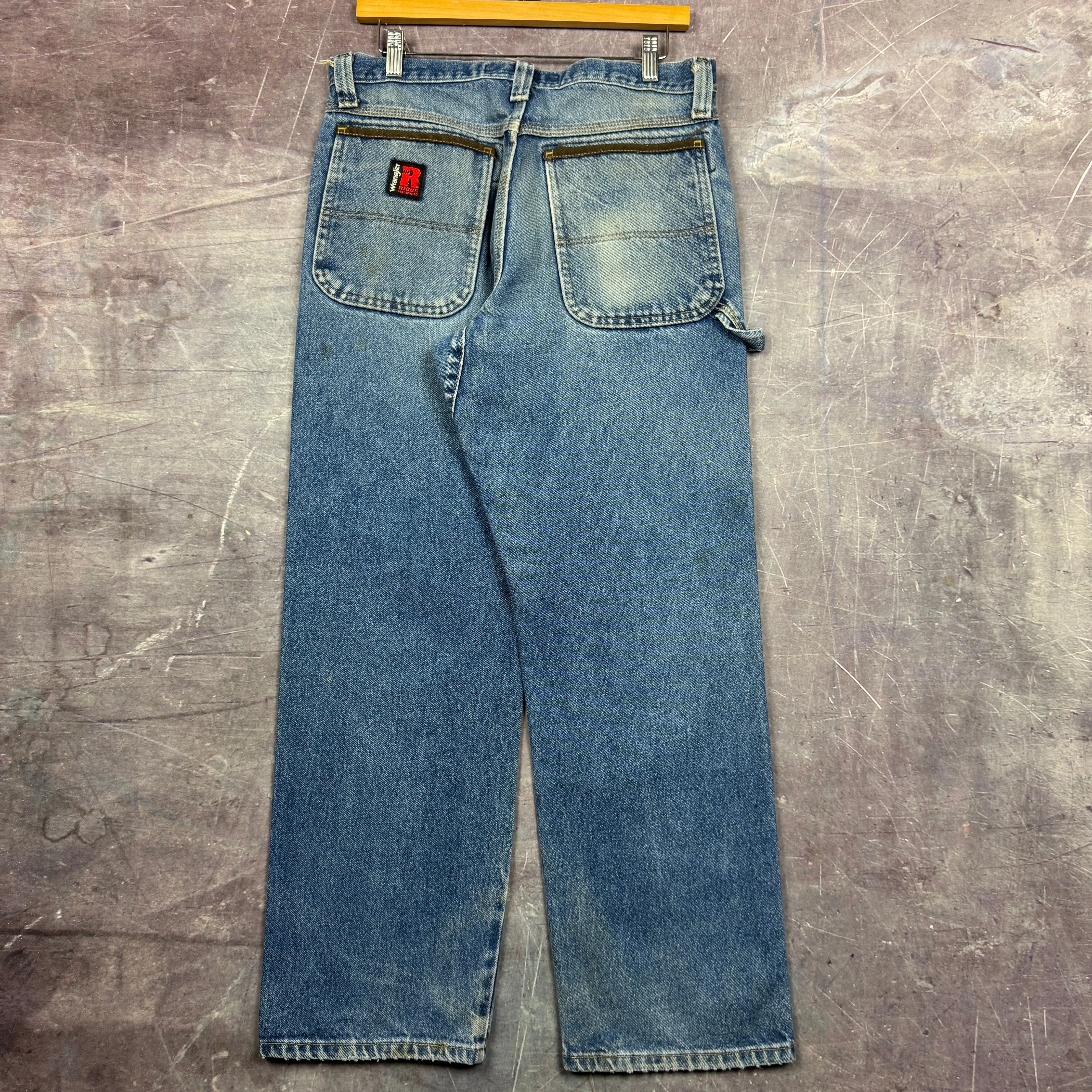90s Light Wash Wrangler Riggs Denim Carpenter Work Jeans 32x29 2180