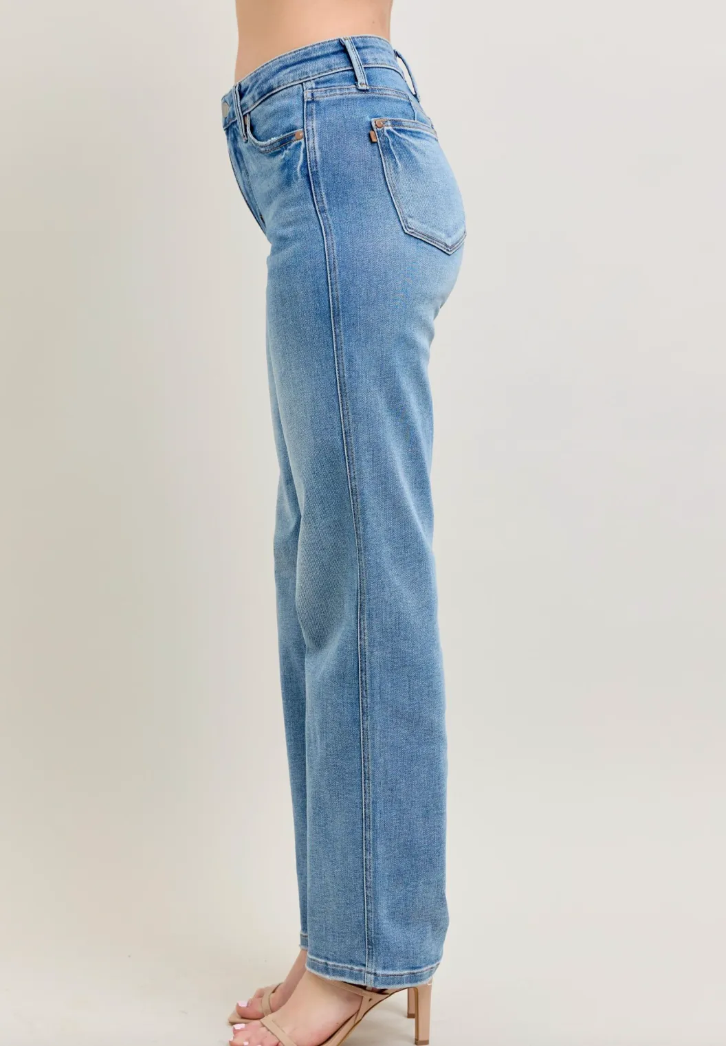 Judy Blue MR Tummy Control Vintage Wash Straight Jeans