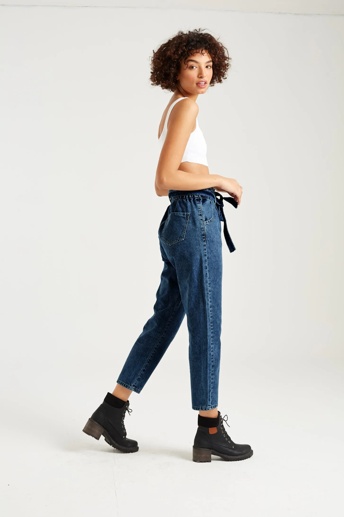 NAVY BELTED PAPERBAG JEANS