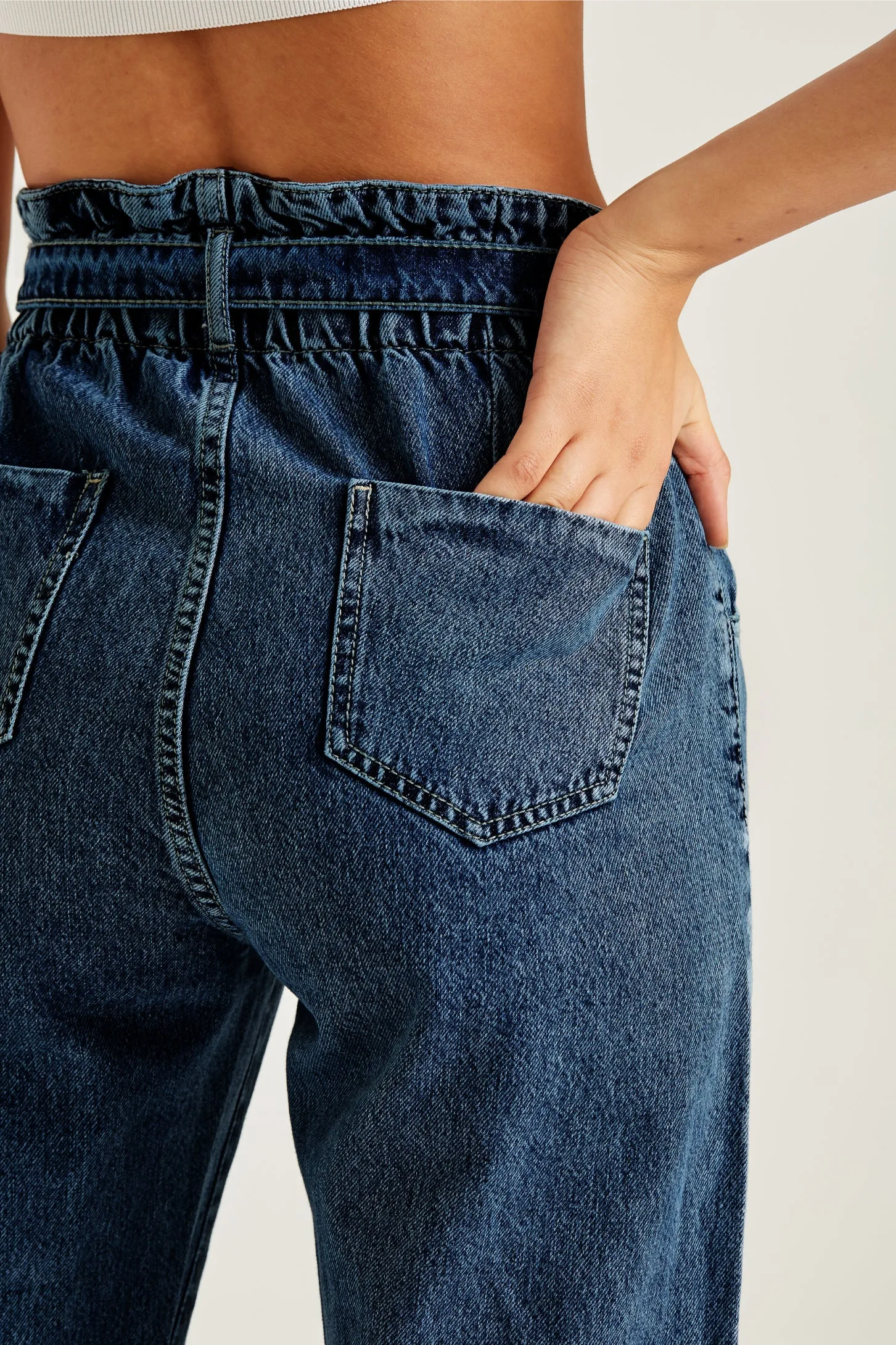 NAVY BELTED PAPERBAG JEANS