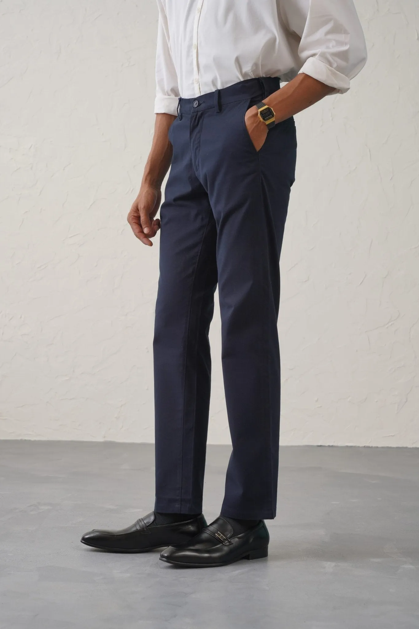 Mens Slim Fit Navy Travel Chinos - Stylish & Comfortable Cargo Pants for Effortless Travel